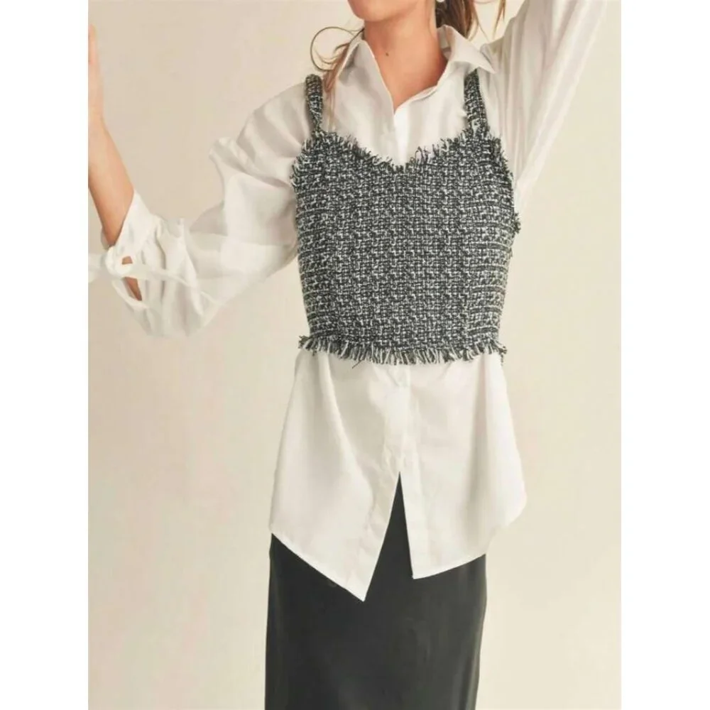 Vestique Black & White Tweed Sleeveless Sweetheart Neckline Cropped Tank Top - Picture 4 of 11